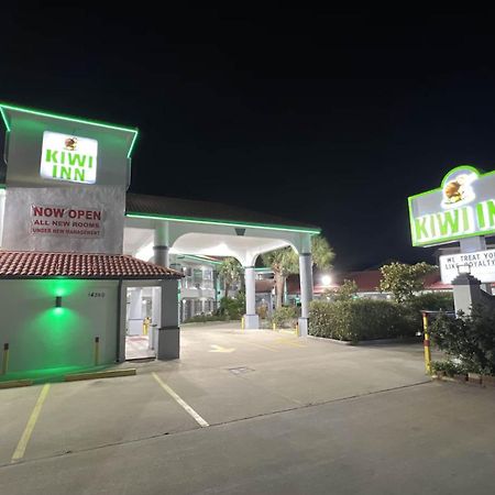 Kiwi Inn Willowbrook Hwy249 Louetta Экстерьер фото