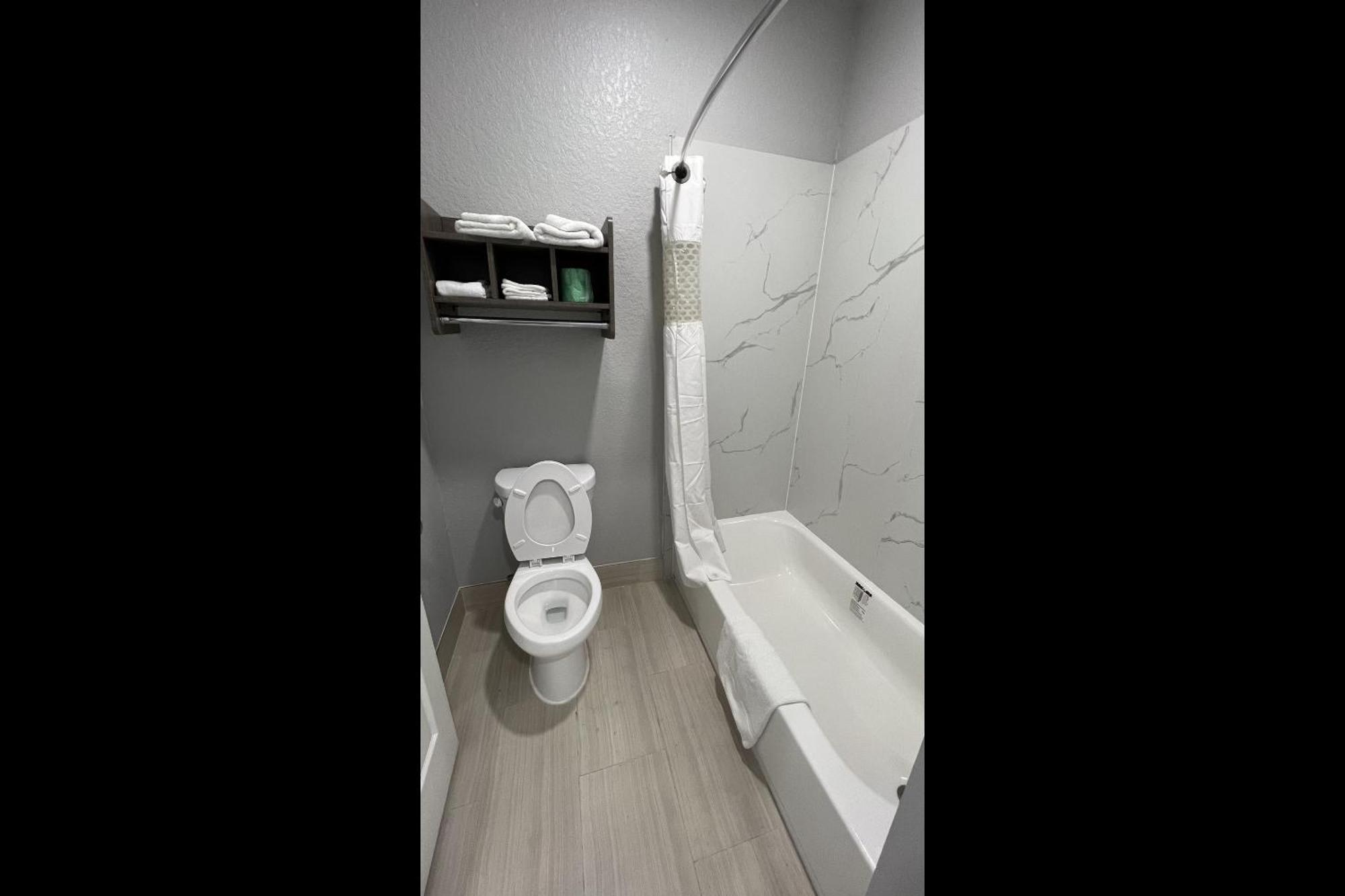 Kiwi Inn Willowbrook Hwy249 Louetta Экстерьер фото