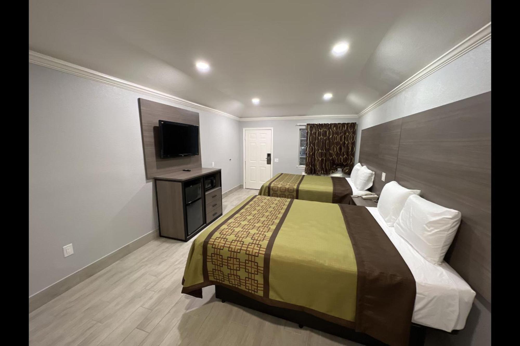 Kiwi Inn Willowbrook Hwy249 Louetta Экстерьер фото