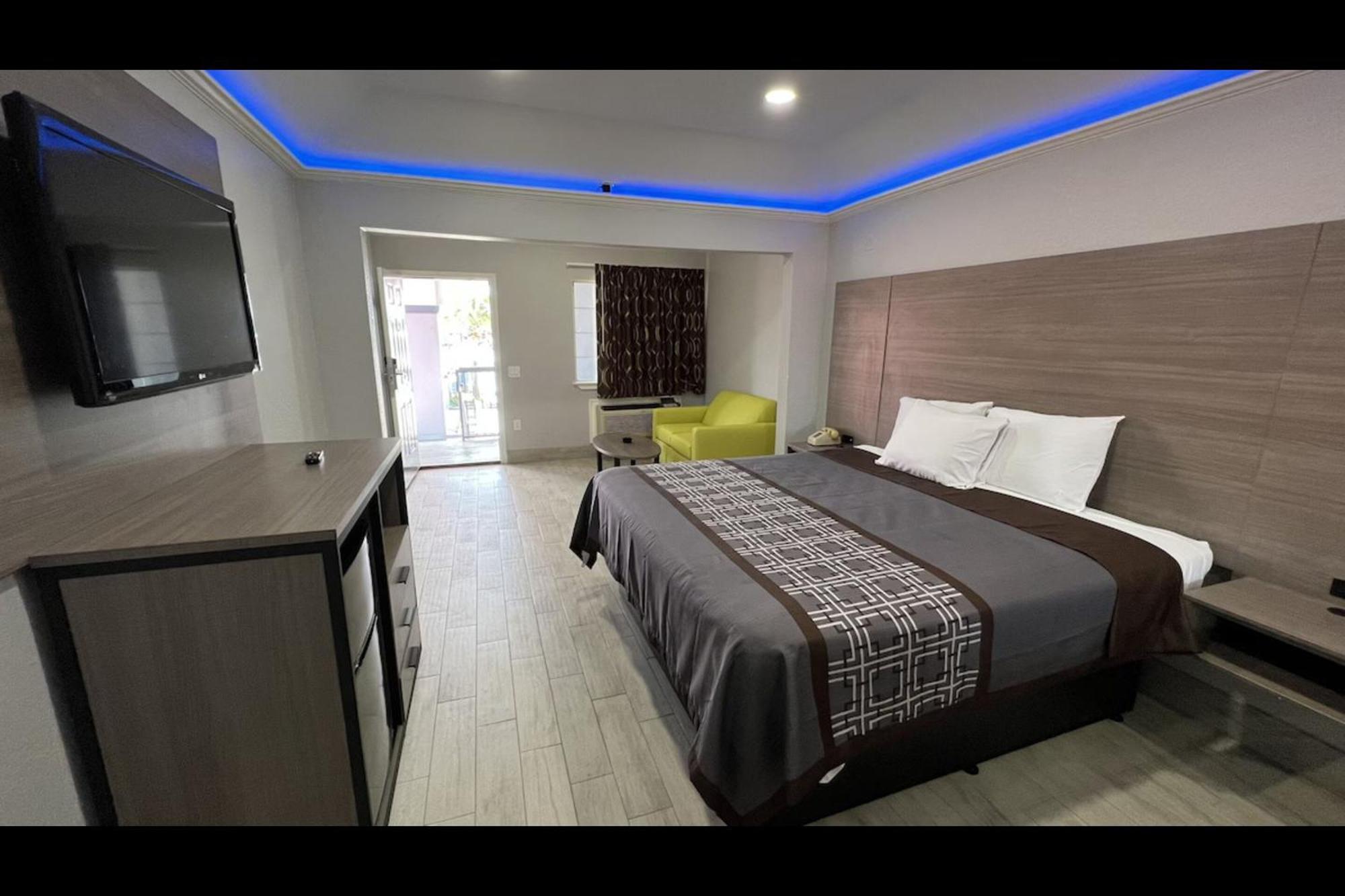 Kiwi Inn Willowbrook Hwy249 Louetta Экстерьер фото