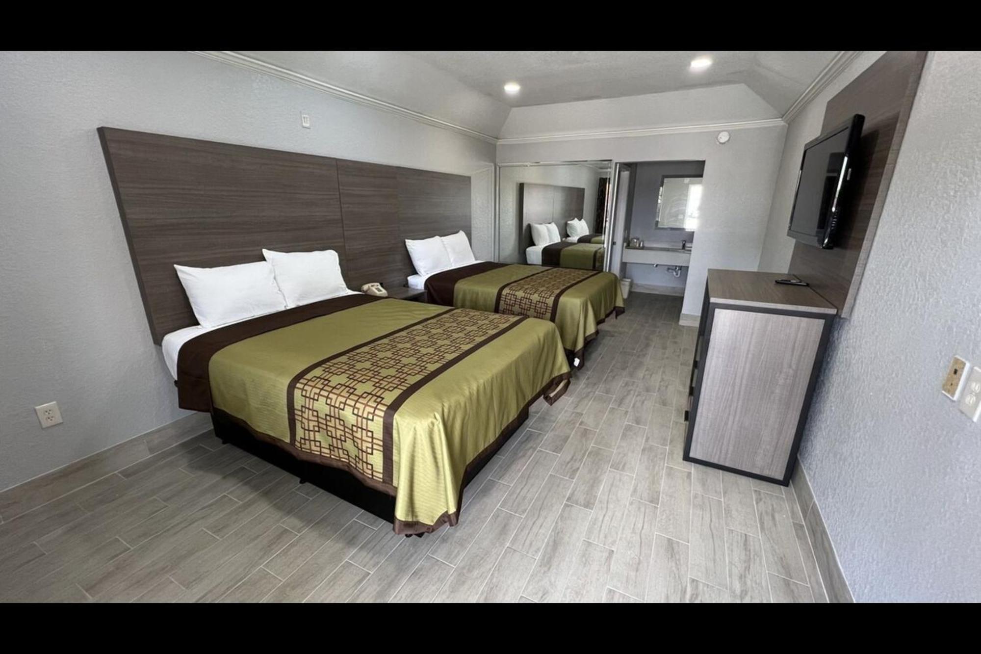 Kiwi Inn Willowbrook Hwy249 Louetta Экстерьер фото